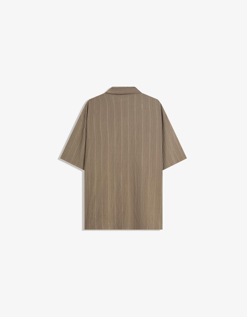 Textured striped short sleeve shirt