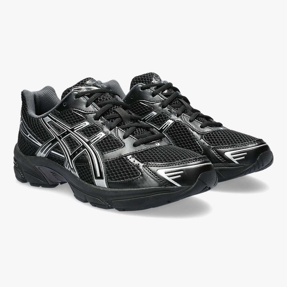 black pure silver sneaker - Side product view