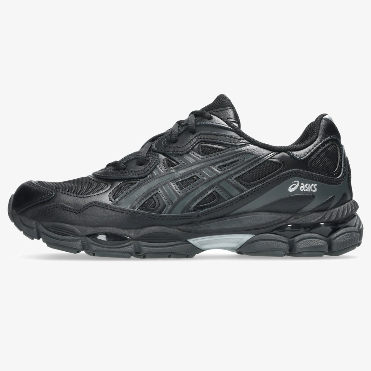 gel nyc triple black - Black GEL-NYC sneaker with tonal layered runner construction