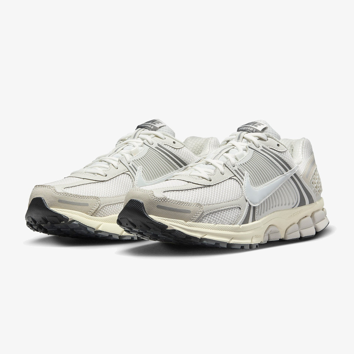nike platinum tint runner - Side product view