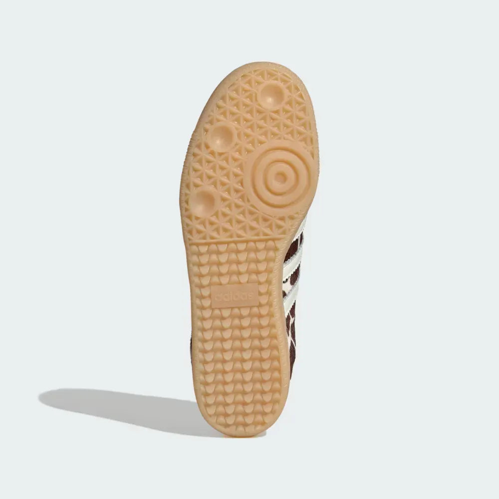 AD Samba Giraffe