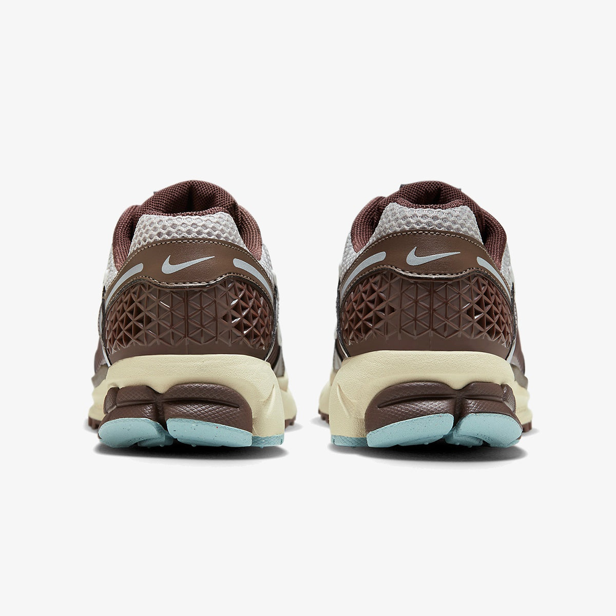 Wmns Nike Zoom Vomero 5 ‘Earth Fossil’