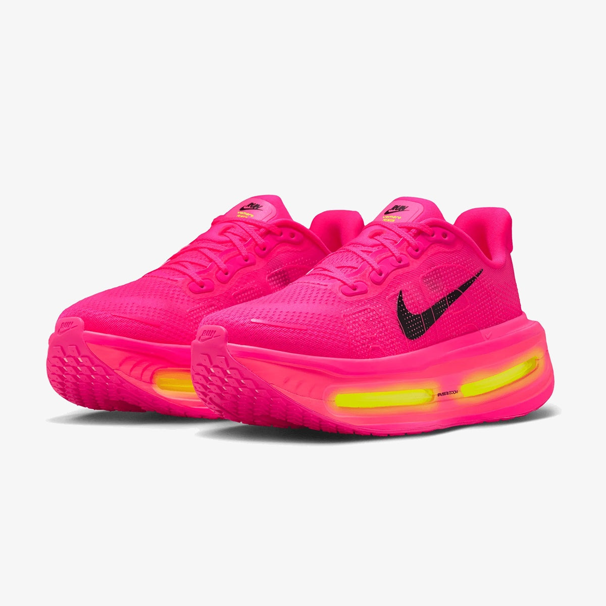 women’s pink nike running shoes - Side product view