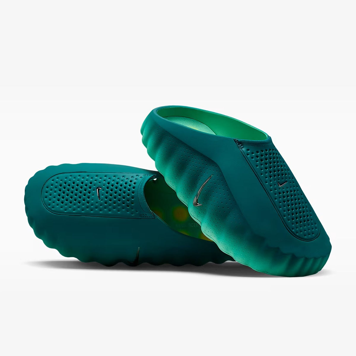nike pre-game mule - Side product view