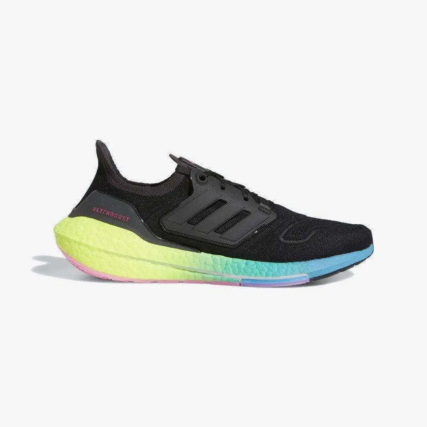 Adidas UltraBoost 22 ‘Black Multi Gradient’