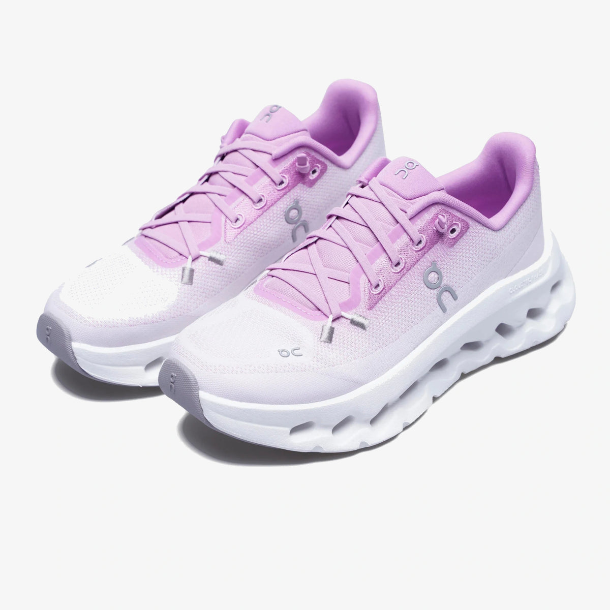 on cloudtilt women's shoes - Alternate product view