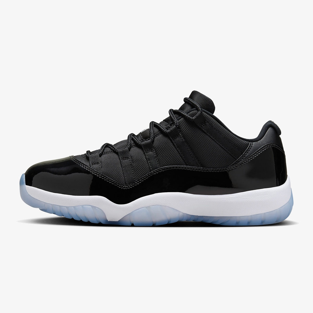 Air Jordan 11 Retro Low ‘Space Jam’