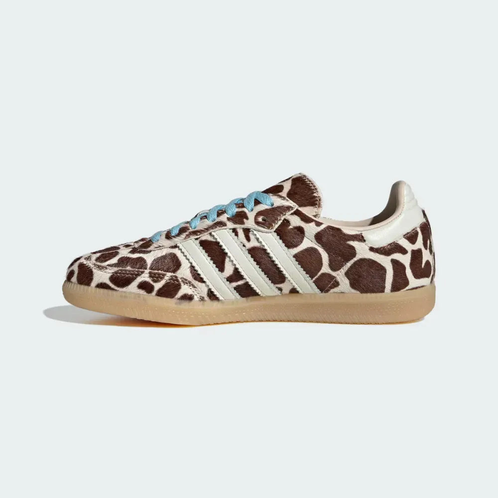 AD Samba Giraffe