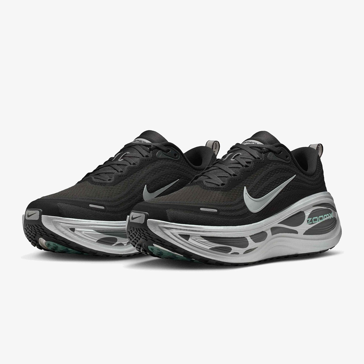 zoomx running shoe - Side product view