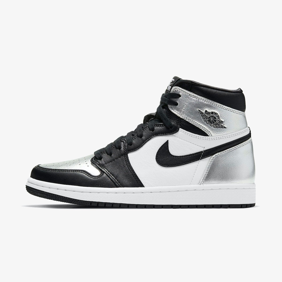 Wmns Air Jordan 1 Retro High OG ‘Silver Toe’