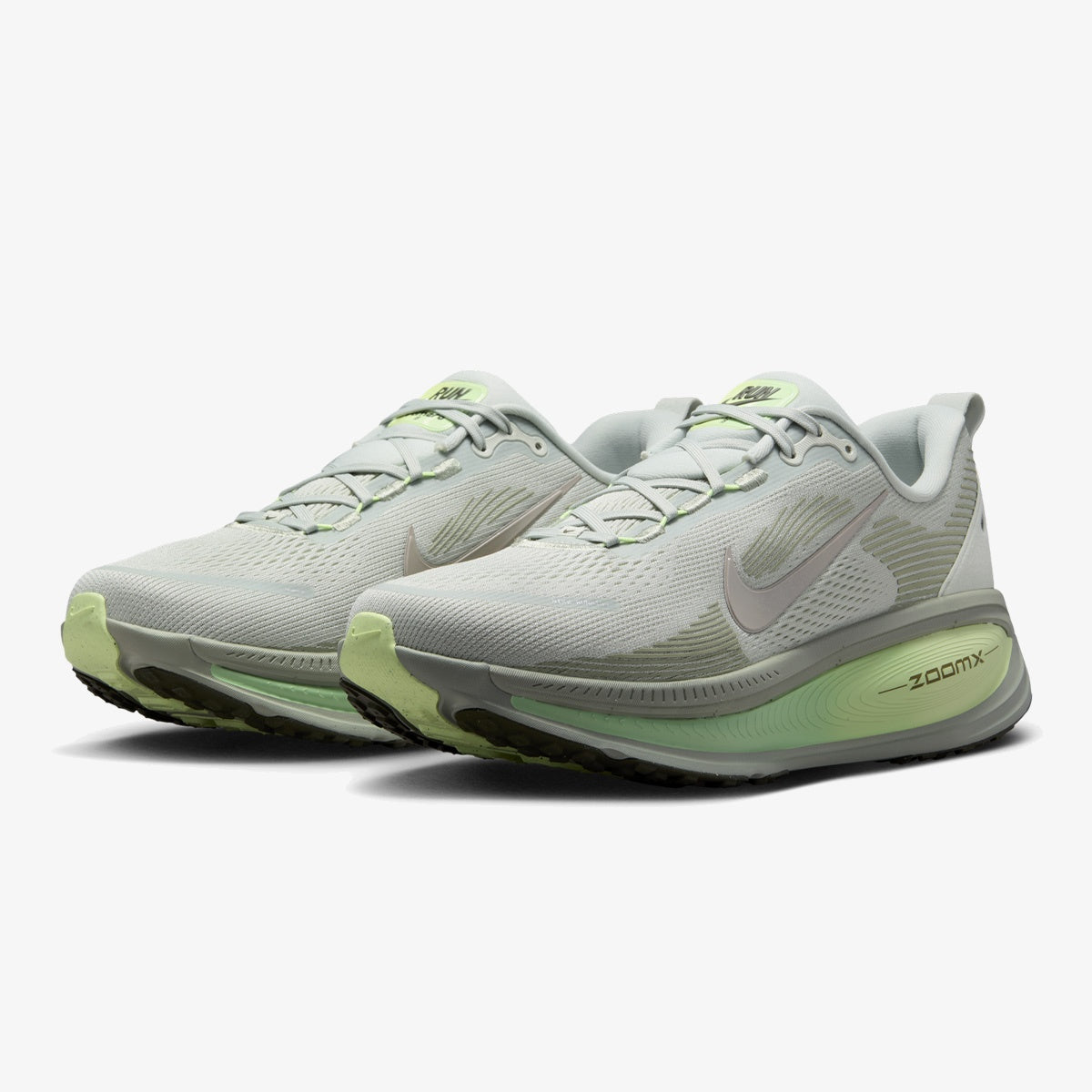 dusty olive vomero - Side product view