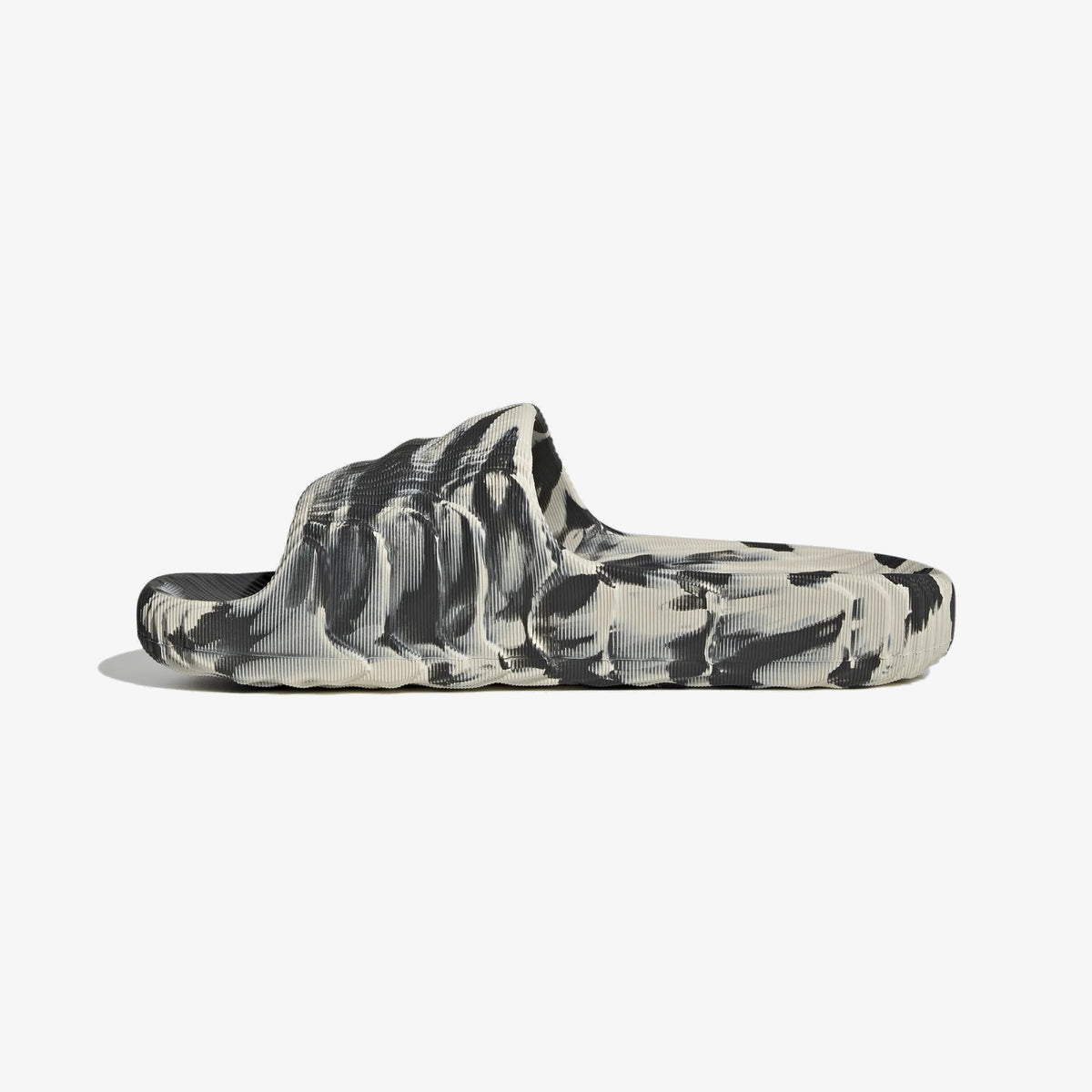 Adidas Adilette 22 Slides ‘Carbon Aluminium’