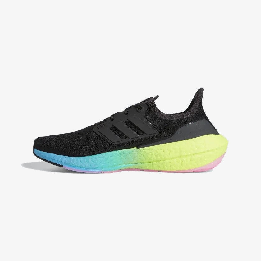 Adidas UltraBoost 22 ‘Black Multi Gradient’