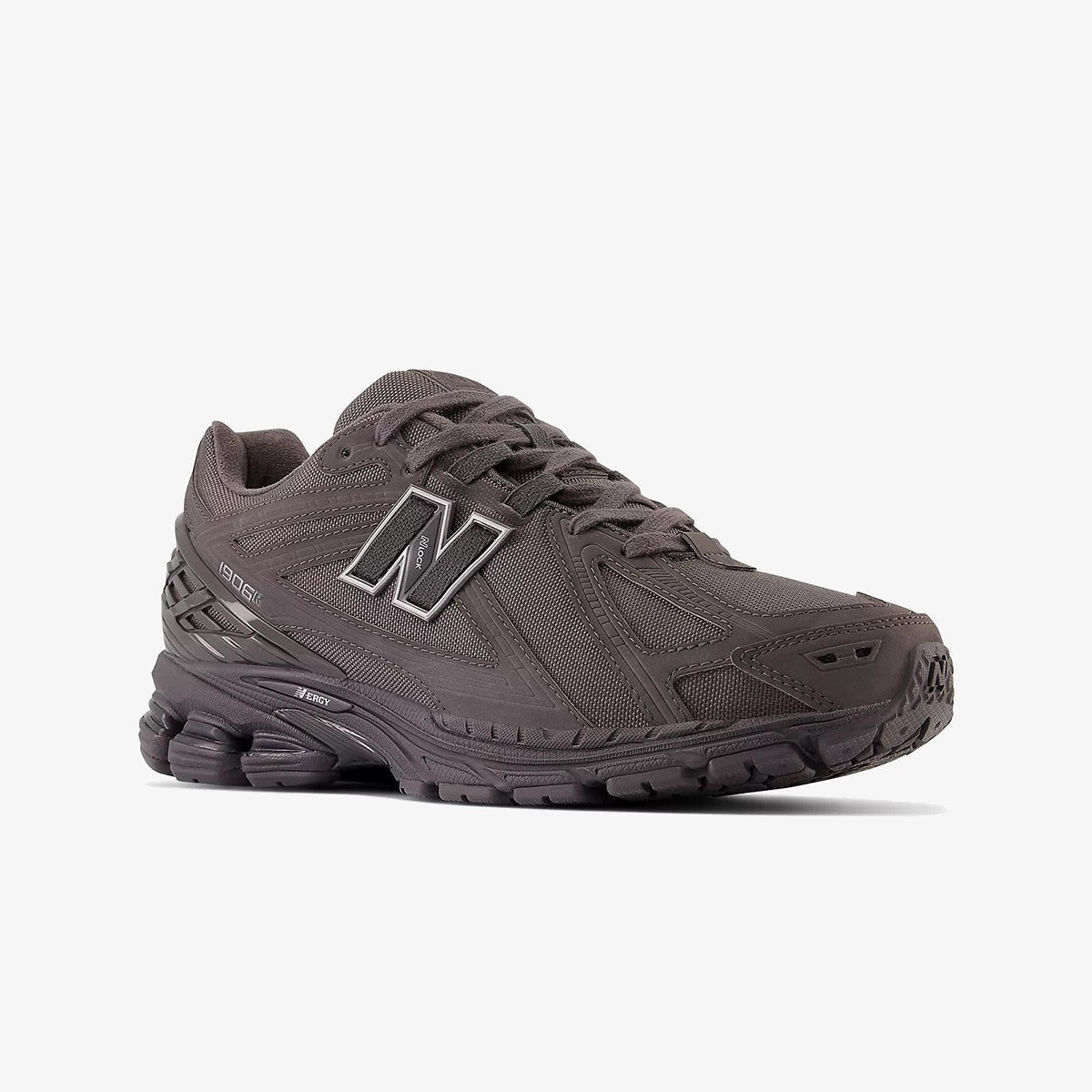 New Balance 1906R Cordura ‘Magnet’