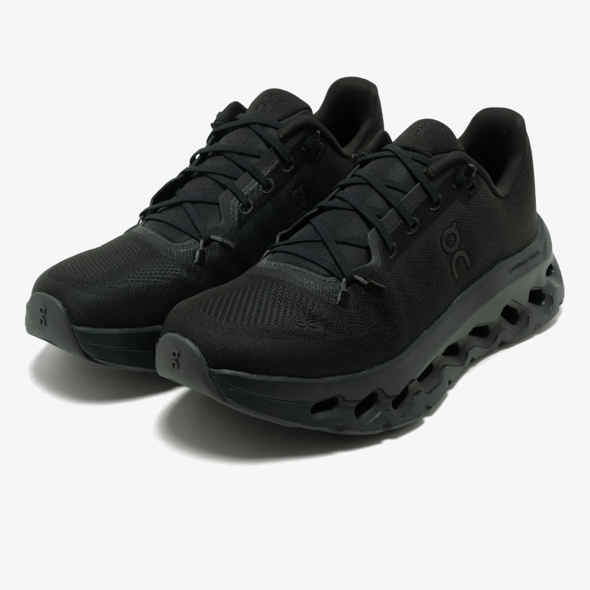 on cloudtilt women's shoes - Alternate product view