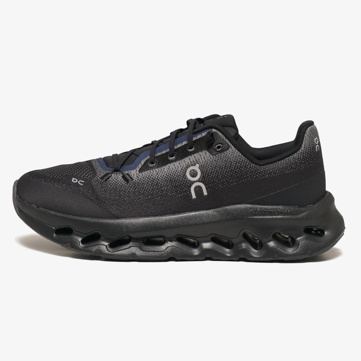 men's cloudtilt sneaker - Men's black and royal blue Cloudtilt sneaker with lightweight engineered mesh and cushioned midsole.