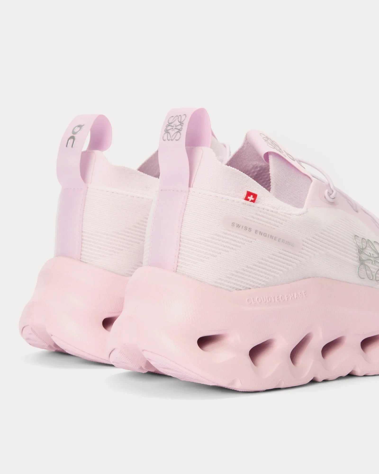 Lw x On Cloudtilt (Women's)